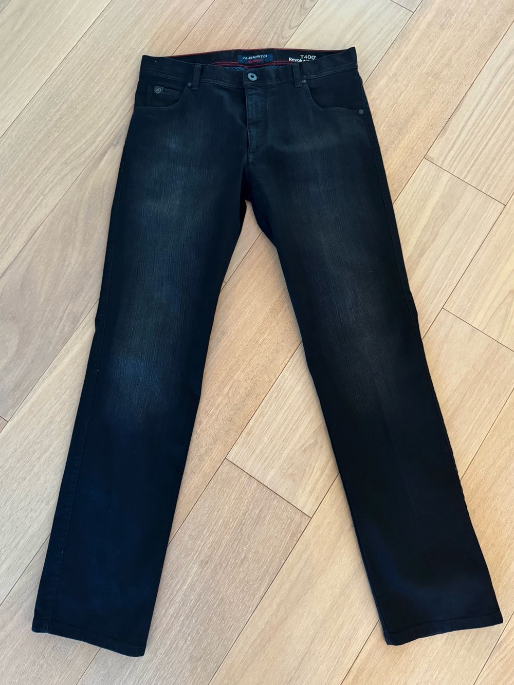 Alberto Mens Modern Fit Black Jeans- Size 35x34, T400 Revolution Denim- Like New